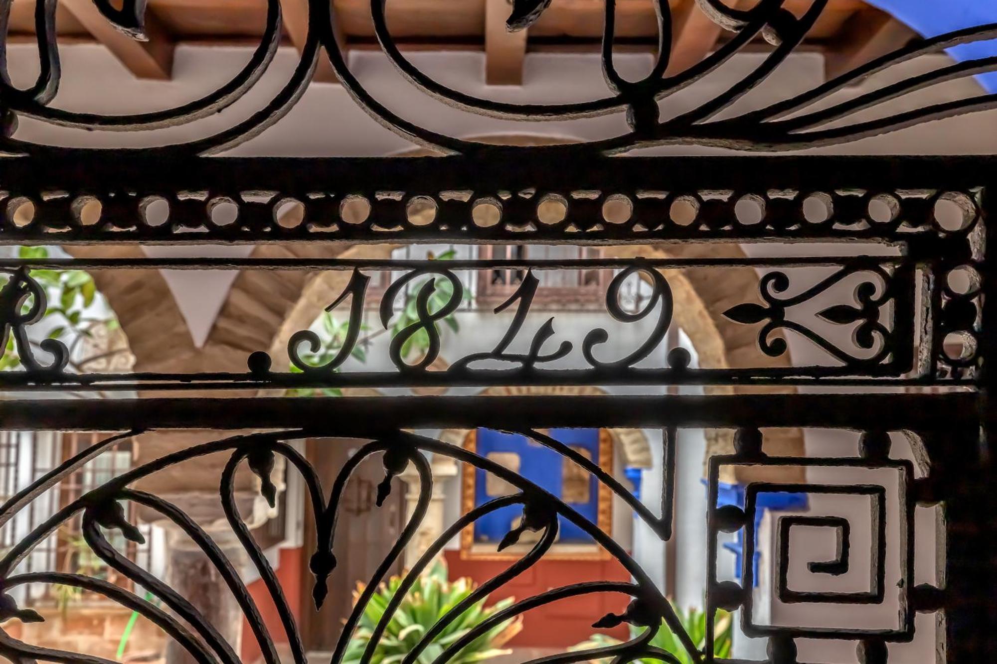 El Capricho De 1849 & Parking Cordoba